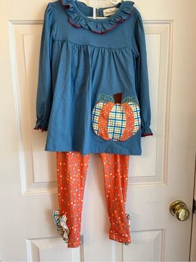 Girls Seasonal Pumpkin Tunic & Orange Dot Leggings Set